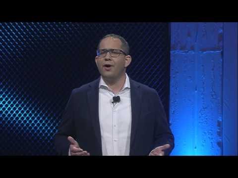 World Premiere of the Mercedes-Benz X-Class - Intro Florian Martens | AutoMotoTV