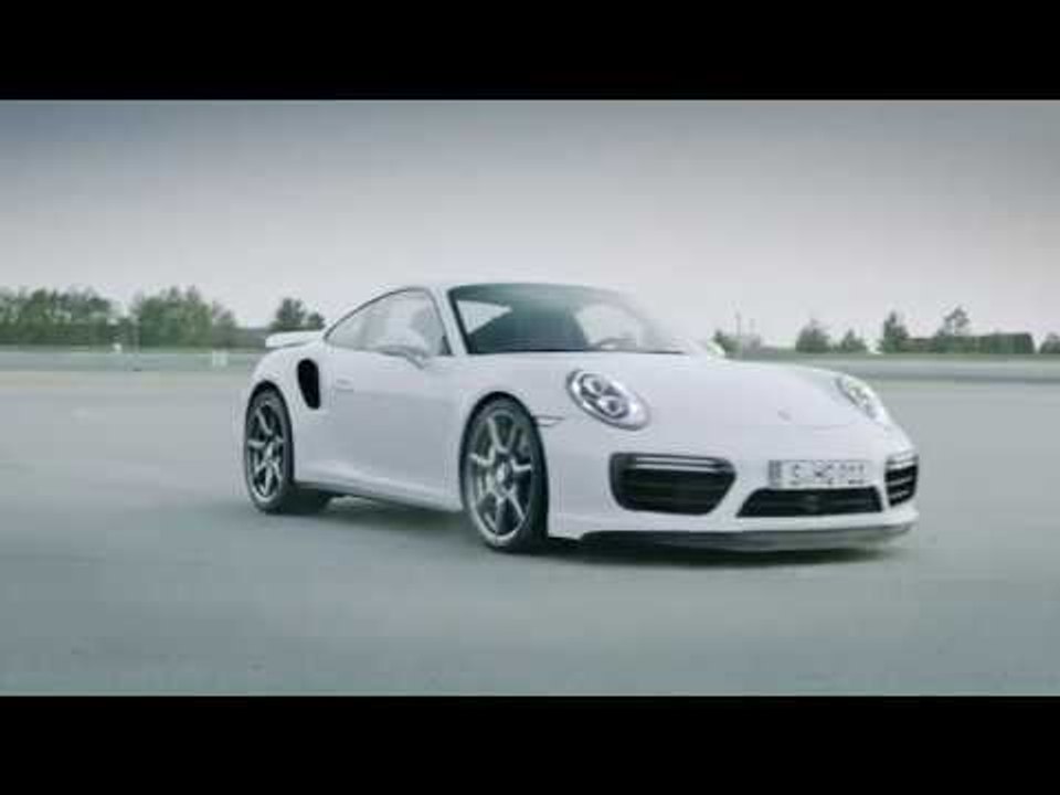 The 20-inch Porsche 911 Turbo carbon wheel