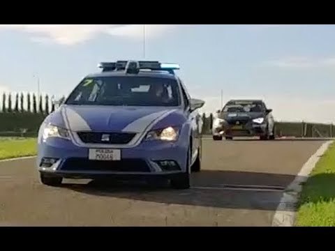 Italian Police is testing their new Seat Leon cars | AutoMotoTV