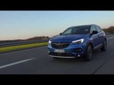 The new Opel Grandland X Driving Video