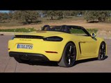 Porsche 718 Boxster GTS Design in Racing Yellow