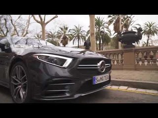 Mercedes-AMG CLS 53 4MATIC+ in Graphite grey Driving in the city