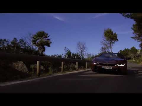 The new BMW i8 Roadster E Copper Car to car mounted camera