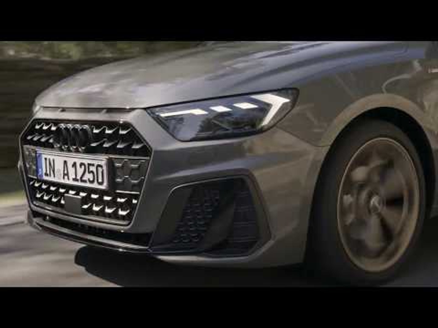 The new Audi A1 Sportback Driving Video in Chronos grey - video