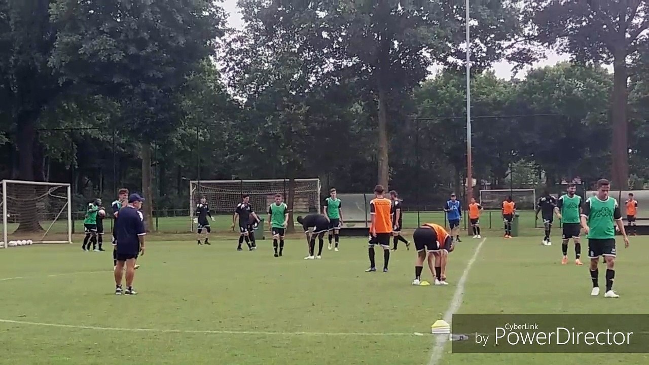 SC Charleroi: Les Français et les Belges s'affrontent avant la demi-finale du Mondial