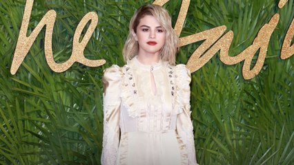 20 Disney Stars' Style Transformations That Bring Back the '00s Vibe