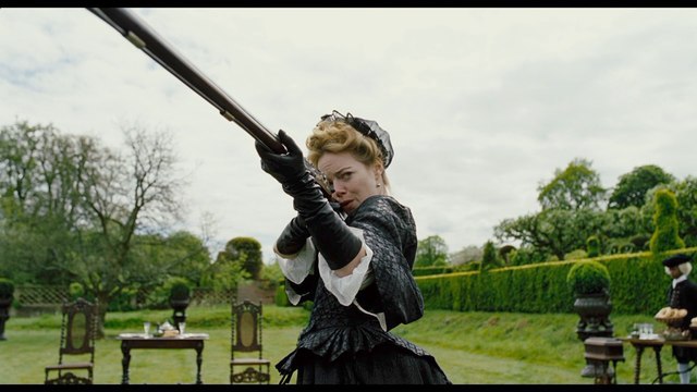 Emma Stone, Rachel Weisz In 'The Favourite' First Trailer