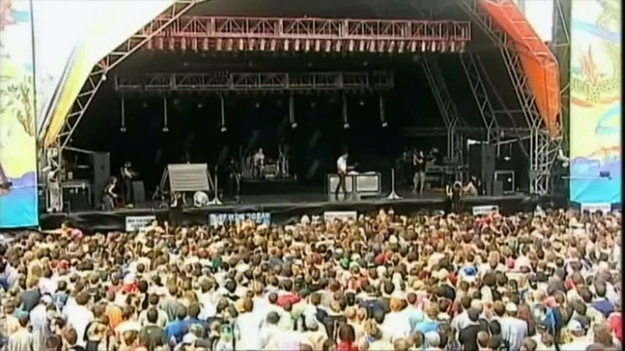 Muse - Butterflies and Hurricanes, Sydney Big Day Out, 01/23/2004