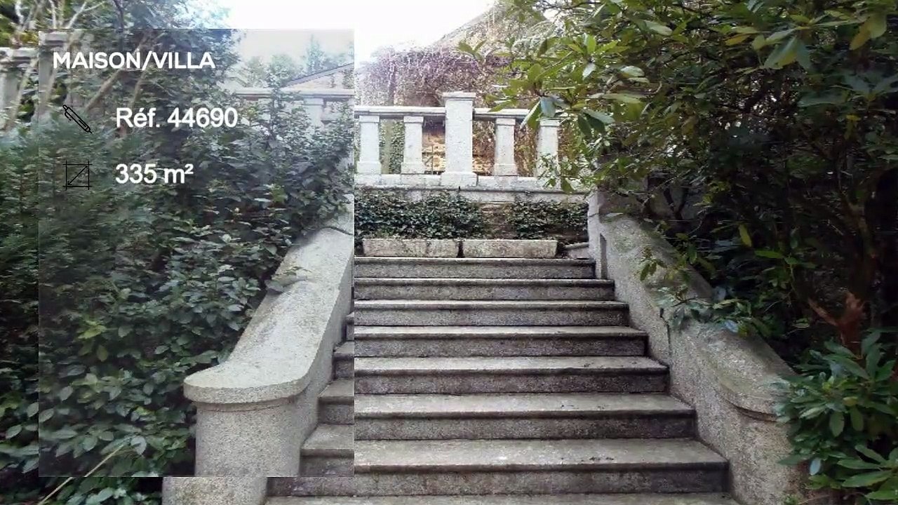 A vendre - Maison/villa - BAIS (53160) - 11 pièces - 335m²