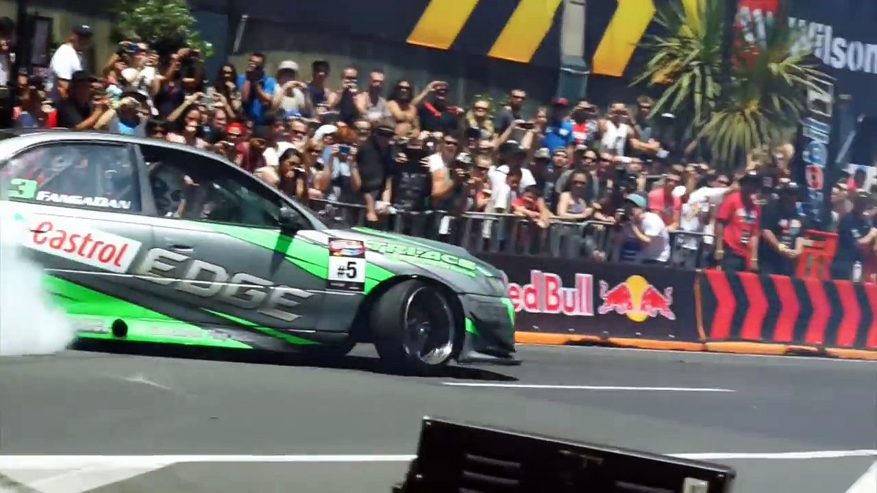 Fanga Dan - Holden Commodore - Red Bull Drift Shifters