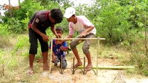The First Primitive DIY Creative Snake Trap Using Palm Tree & 4 Rubber String That Work 100%