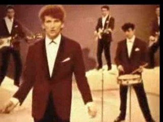 Eddy Mitchell & Les Chaussettes Noires - je t'aime trop