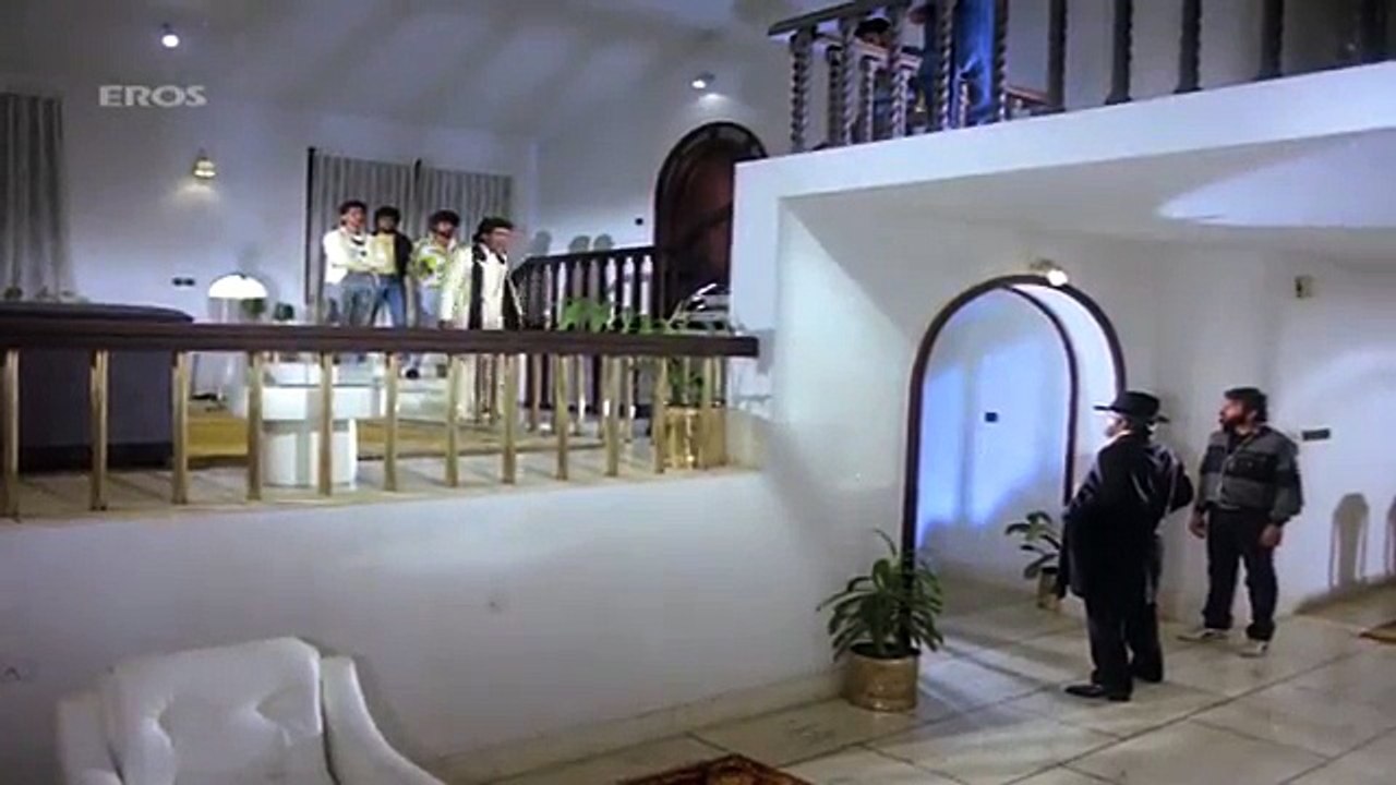 Govinda goes head to head with Dilip Kumar - Izzatdaar