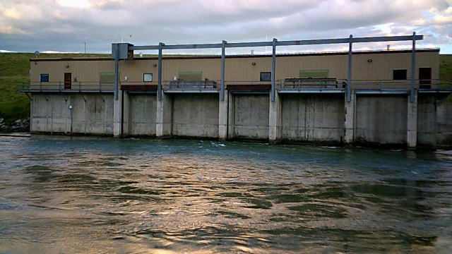 SUNP0038. CAN YOU SEE THE GREAT CANADIAN BEAVER PART 9. THE FINAL CHAPTER. THE GREAT CANADIAN BEAVER.DAM.KILLER ANIMALS. STAY AWAY.PROTECT YOUR SELF.