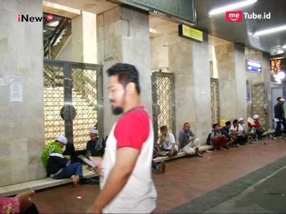 Jelang Aksi Damai 313, Masjid Istiqlal Mulai Ramai Didatangi Peserta Aksi - iNews Pagi 31/03