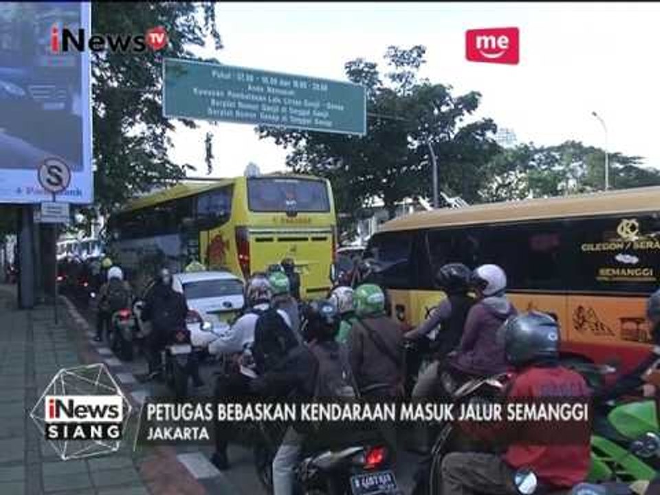 Kendaraan Bebas Masuk Jalur Semanggi Karena Dihapusnya Sistem Ganjil Genap - iNews Siang 10/04