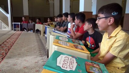 Van’da camiler çocuklarla şenlendi