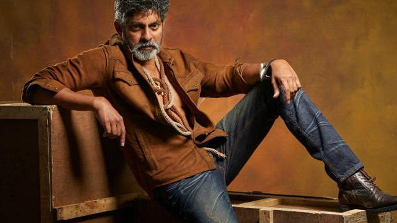 Jagapathi Babu Talks About His Character In Sakshyam Movie