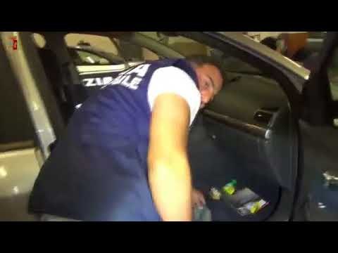 Ora News - Shpejtësia prangos korrierin shqiptar të drogës me 35 kg hashash në mjet