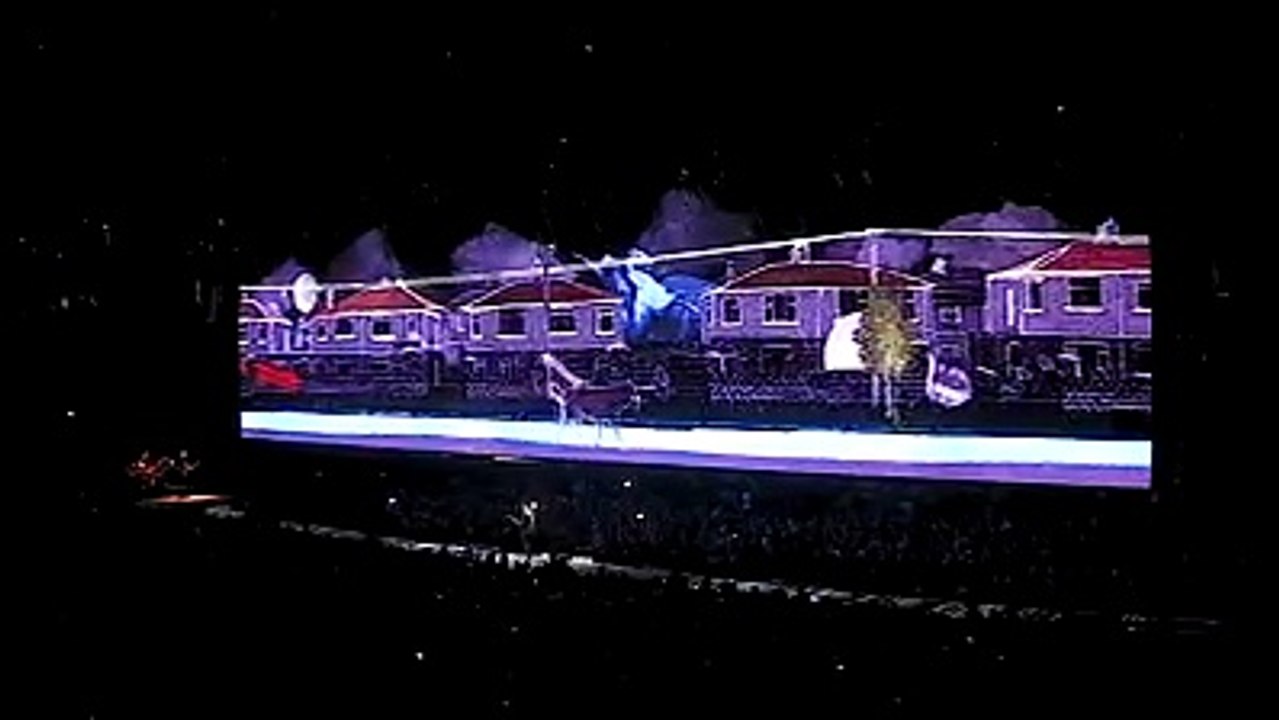 ‘On Cedarwood Road…’ in Boston#U2 #U2eiTour #U2SongsOfInnocence #Boston