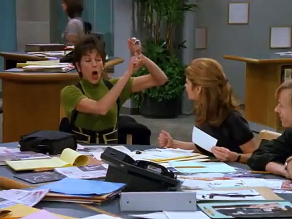 S01 E04 Nina's Birthday