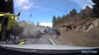 Incredible Crash Safety Car Volvo