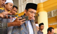 TGB ke Luhut: Apa yang Salah Dukung Jokowi?