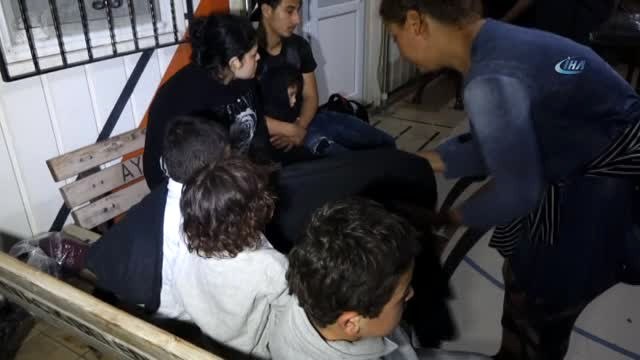 Botları Su Alan Mültecileri Sahil Güvenlik Kurtardı