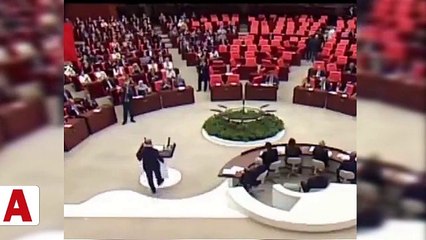 Bakan Soylu yemin ederken HDP�liler böyle kaçıştı