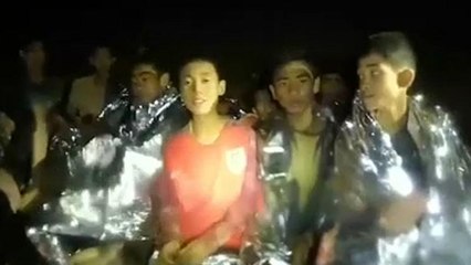 Всех спасли: дети и тренер эвакуированы из пещеры