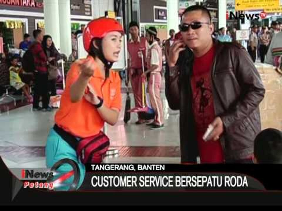 Layanan Arus Mudik, Customer Service Bersepatu Roda Dibandara Soetta - iNews Petang 13/07
