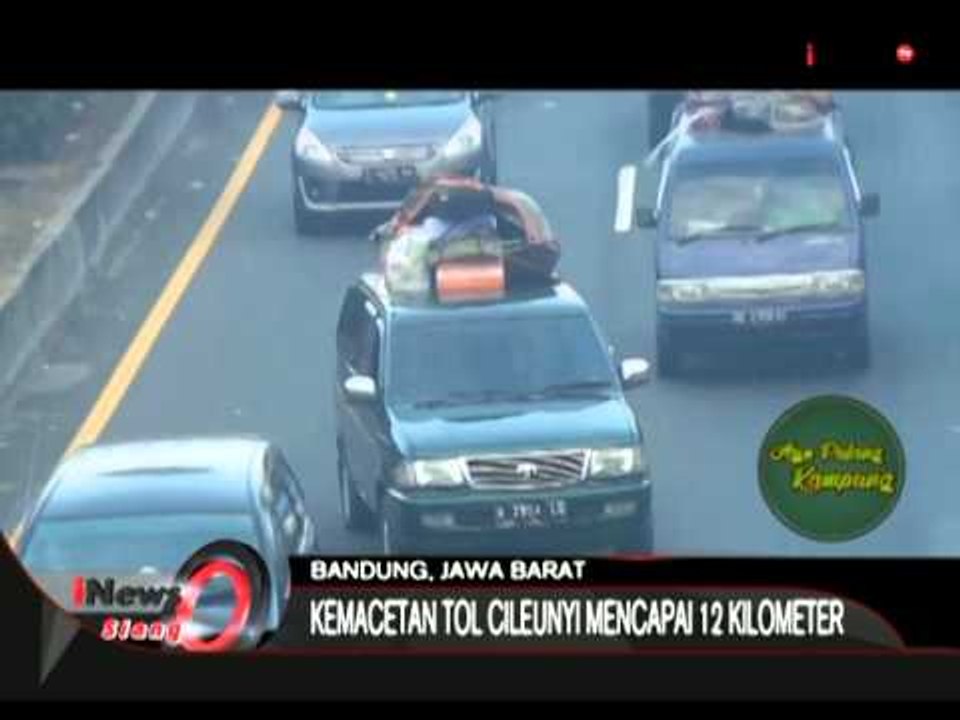 Kemacetan Pintu Tol Cileunyi 12 Km, Ribuan Pemudik Bermotor Padati Bandung  - iNews Siang 16/07