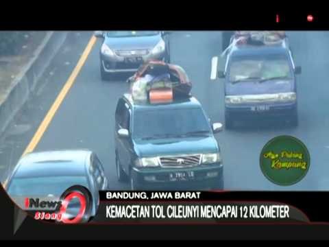 Kemacetan Pintu Tol Cileunyi 12 Km, Ribuan Pemudik Bermotor Padati Bandung - iNews Siang 16/07