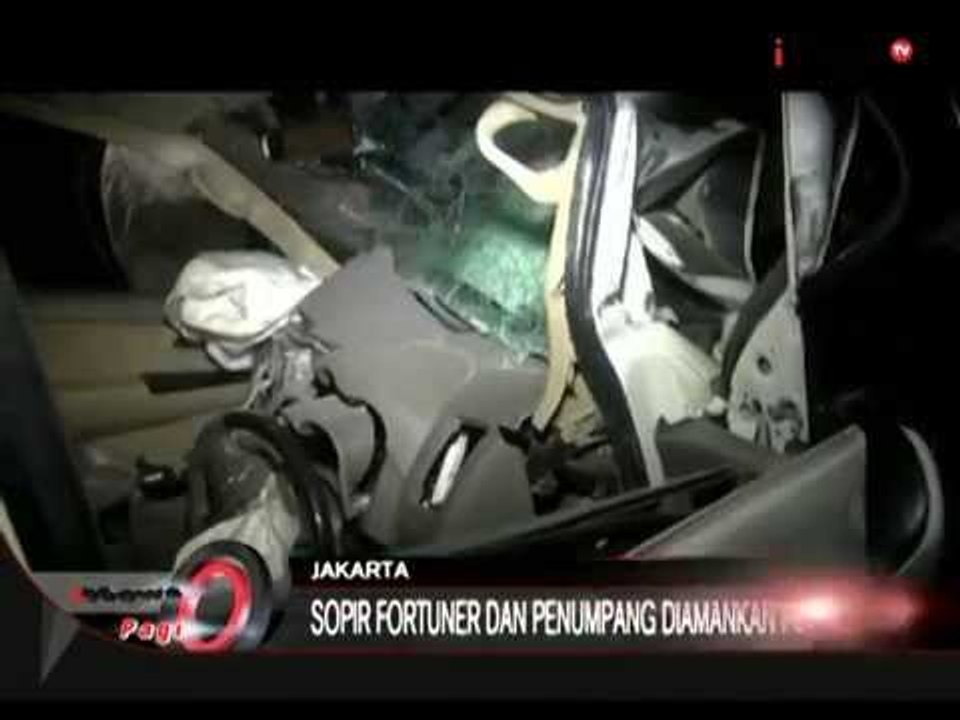 Bahaya! Ganti Ban Di Atas Jalan Layang, Sopir Truk Tewas Tertabrak, Casablanca - iNews Pagi 30/07