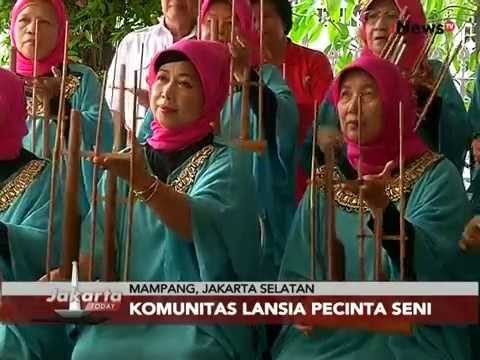 Inilah Komunitas Lansia Pecinta Seni Musik Calung - Jakarta Today 12/08