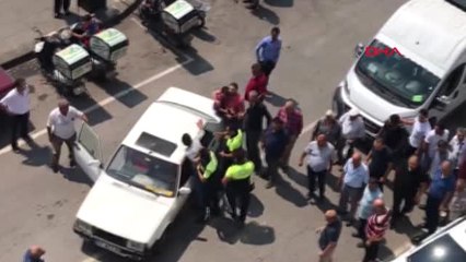 Zonguldak Polisin 'Dur' İhtarına Uymayan Araçtaki 3 Kişiye Biber Gazlı Müdahale