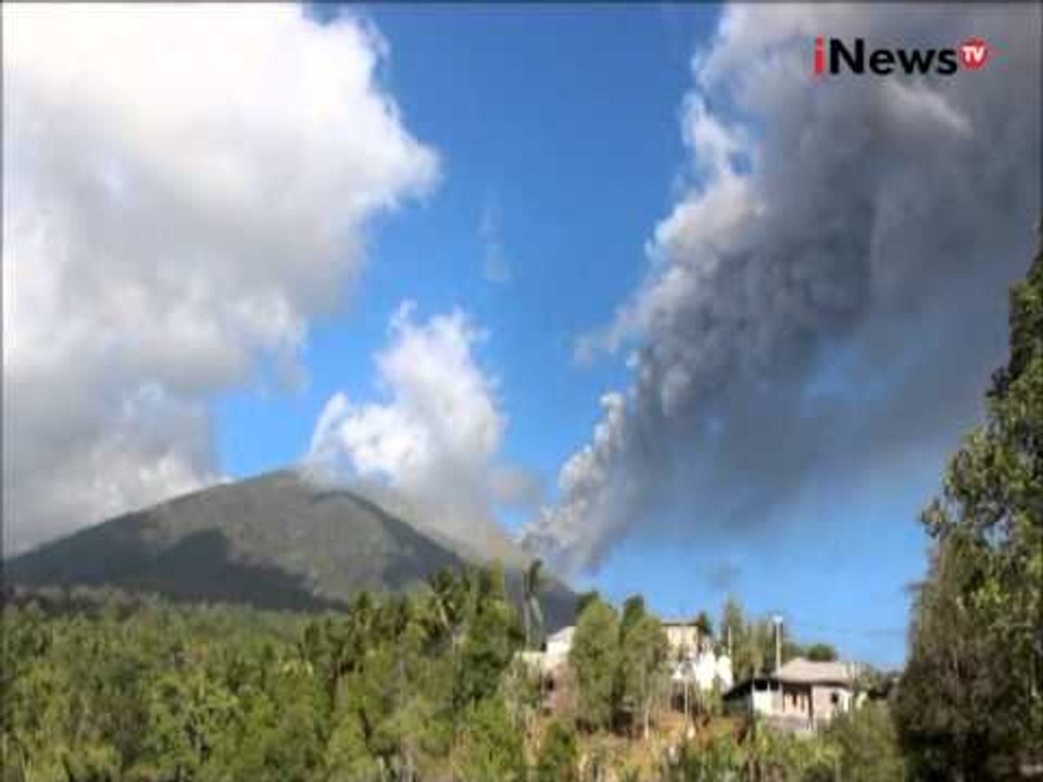 Gunung Gamalama Meletus, Semburan Abu Vulkanik Setinggi 1KM - iNews Pagi 09/09
