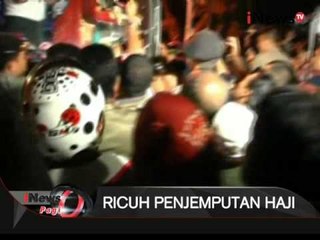 Ricuh Penjemputan Jamaah Haji Kloter 10 Di Kantor Bupati Makssar - iNews Pagi 13/10