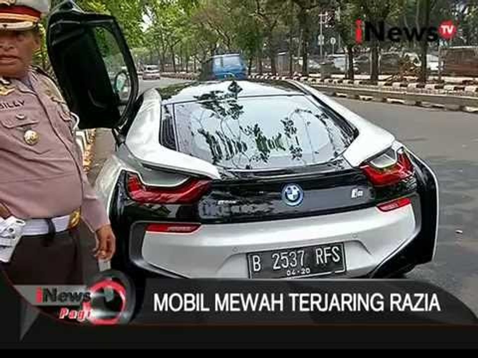 [TERJARING RAZIA] Punya Mobil Mewah Dengan Plat RFS, Tapi Tidak Punya STNK - iNews Pagi 26/10