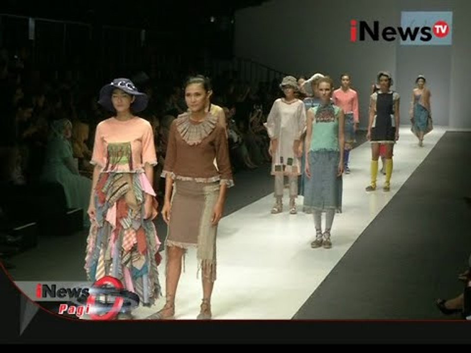 Inilah Pertunjukan Busana Ramah Lingkungan - iNews Pagi 26/10