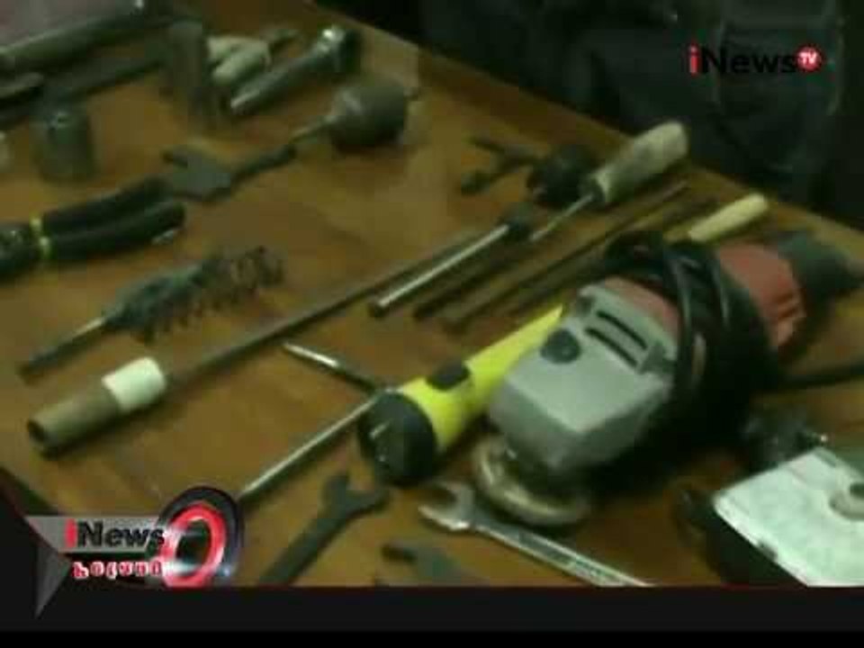 Tim Anti Bandit Gerebek Pabrik Pembuat Senjata Api Rakitan Di Lampung Tengah - iNews Petang 03/11