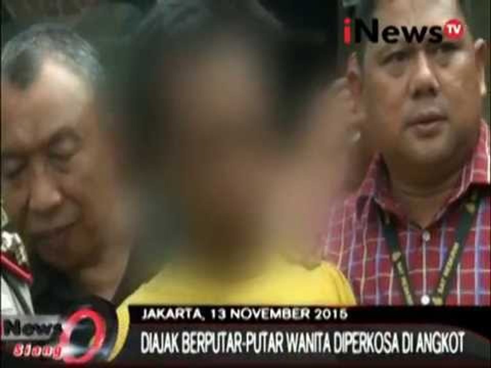 Penumpang Protes Atas Peraturan Penutupan Pintu Angkot - iNews Siang 18/11