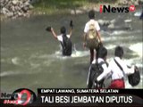 Jembatan Putus Membuat Para Siswa Harus Berjuang Sebrangi Sungai - iNews Siang 19/11