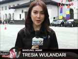 Live Report: Demo Buruh Di Depan Gedung Sate - iNews Siang 24/11