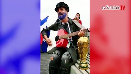 Barbe bleue et guitare tricolore : Francis Lalanne sort le grand jeu avant France - Belgique