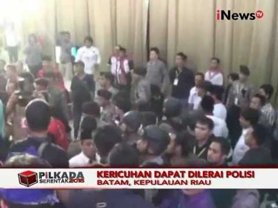 Pilkada 2015, Ricuh Debat Calon Gubernur Riau - iNews Pagi 25/11