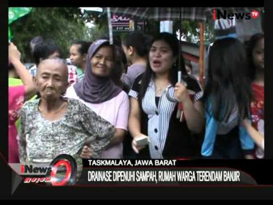 Banjir Tiba-tiba Warga Hanya Bisa Pasrah Melihat Rumahnya Terendam Banjir - iNews Malam 25/11