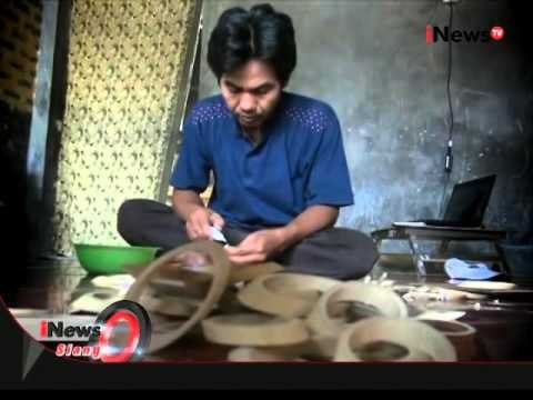 Indahnya Seni Kaligrafi Yang Terbuat Dari Limbah Bambu Di Jombang, Jatim - iNews Siang 02/12