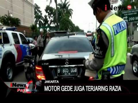 Maraknya Kecelakaan Mobil Mewah, Polisi Razia Mobil Mewah Di Puri Kembangan - iNews Pagi 04/12