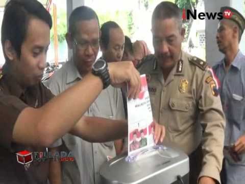 KPU Pekalongan Musnahkan Kertas Suara Rusak - iNews Petang 08/12